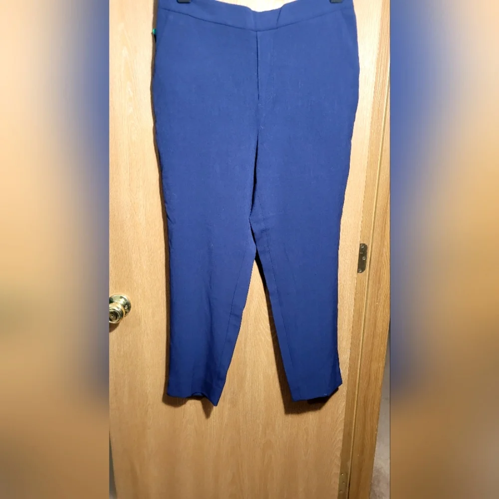 NWT BANANA REPUBLIC Tapered Pull On Pant 12